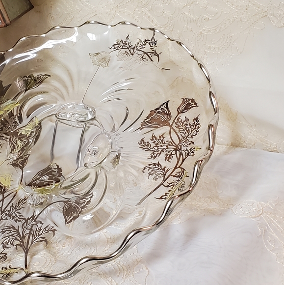 Silver City Flanders Cake Plate - Picture 3 of 14